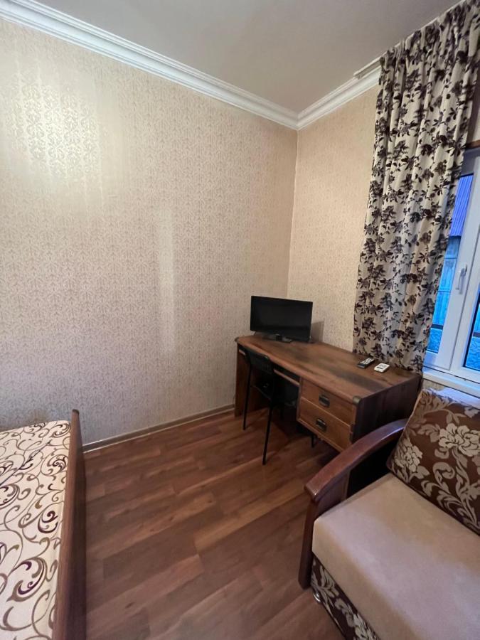 Gostevoy Dom Samir Hotel Gagra Buitenkant foto